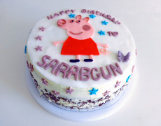 Peppa pig cake